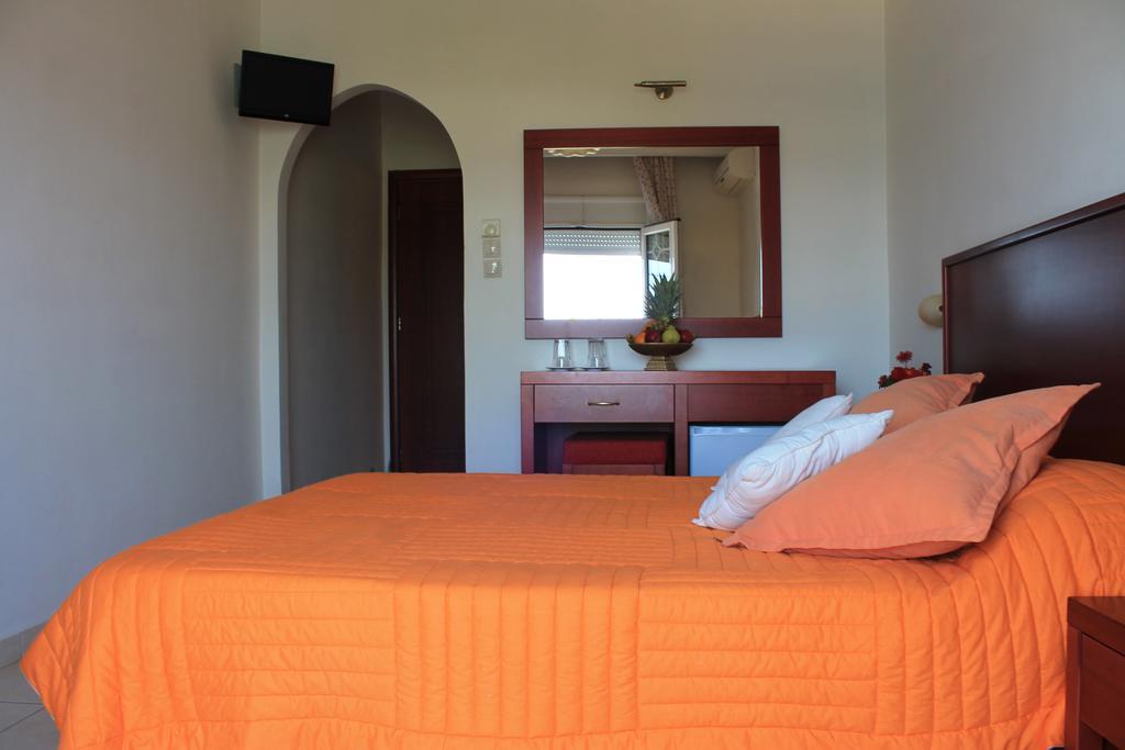 Hotel Xaris Platamonas Habitación foto